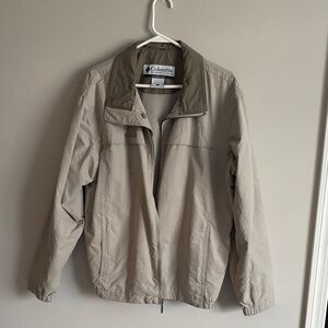 Columbia Men's Neutral Beige Jacket with Contrasting Collar